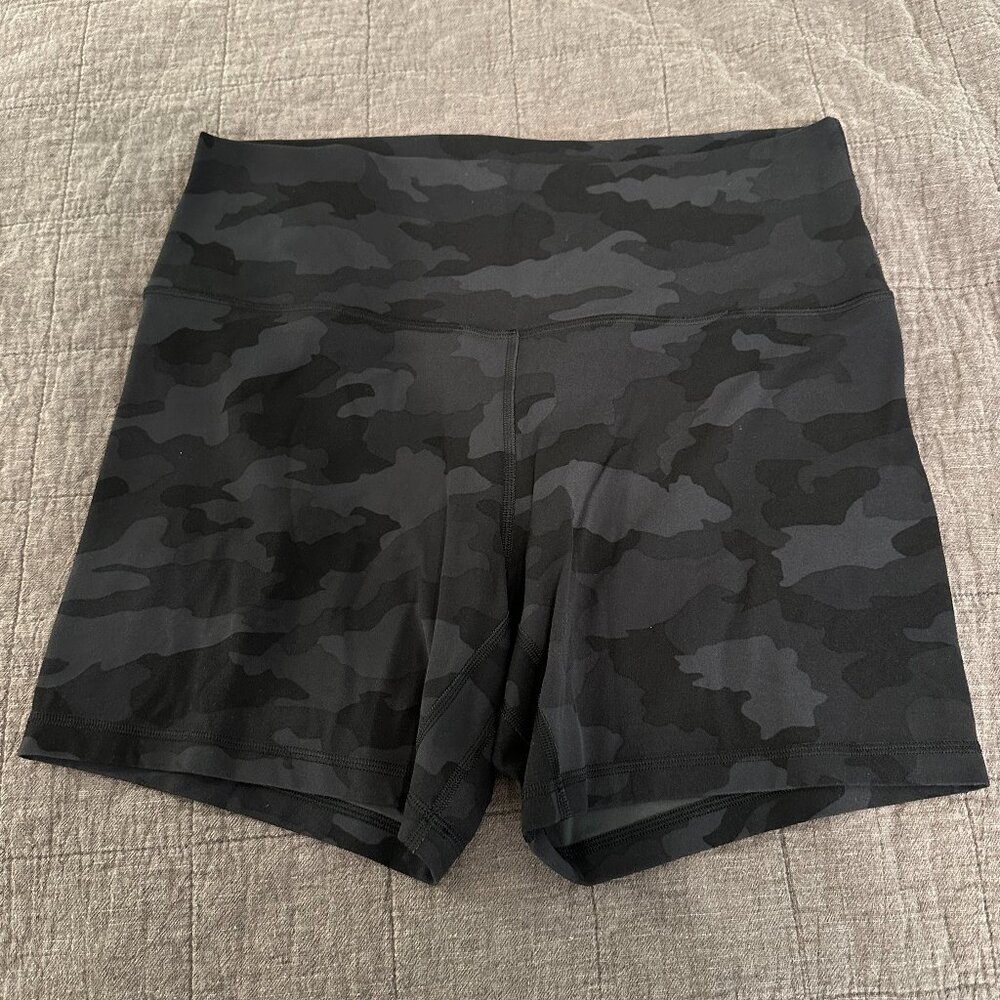 Lululemon Align High-Rise Short 6" Heritage 365 Camo Deep Coal Multi - Size 14